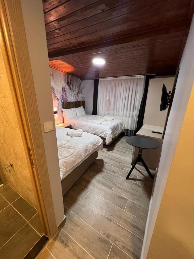 Mudem Boutique Hotel Istanbul Exterior photo